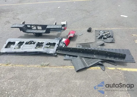 2022 Toyota Tacoma Sr5 V6 from USA, damaged, VIN 3TMCZ5AN2NM486096